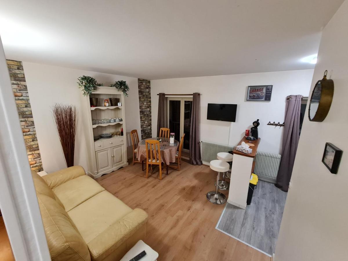 Deux Pieces Terrasse Apartment โมเรต์-ซูร์-ลวง ภายนอก รูปภาพ